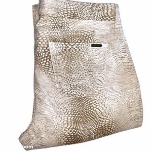 Jennifer Lopez straight leg jeans